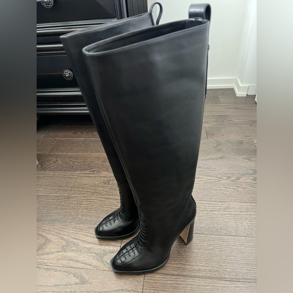 Armani boots worn only once, lace up front detail and Armani signature on back. - Picture 3 of 4